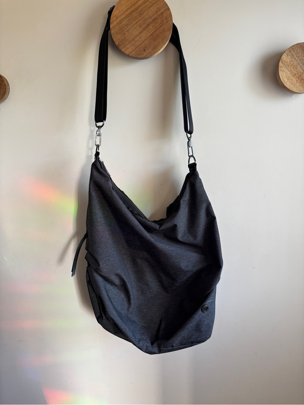 Lululemon - crossbody slouchy gym bag - name unknown